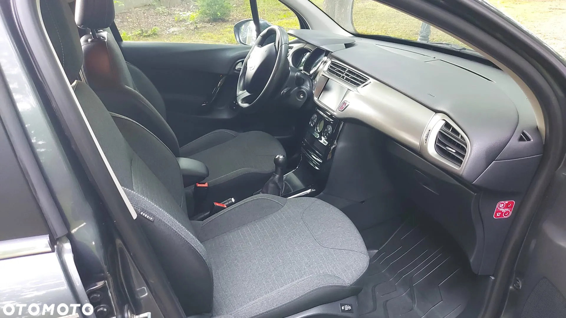 Citroën C3 1.6 BlueHDi Feel S&S - 18