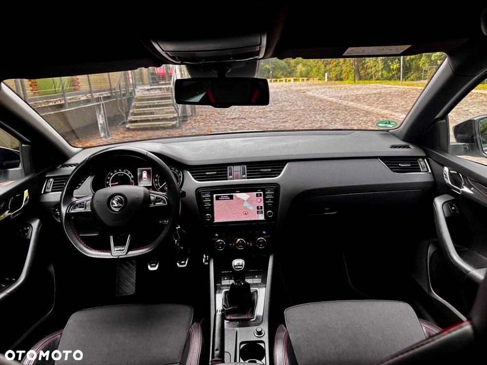 Skoda Octavia 2.0 TDI RS - 28