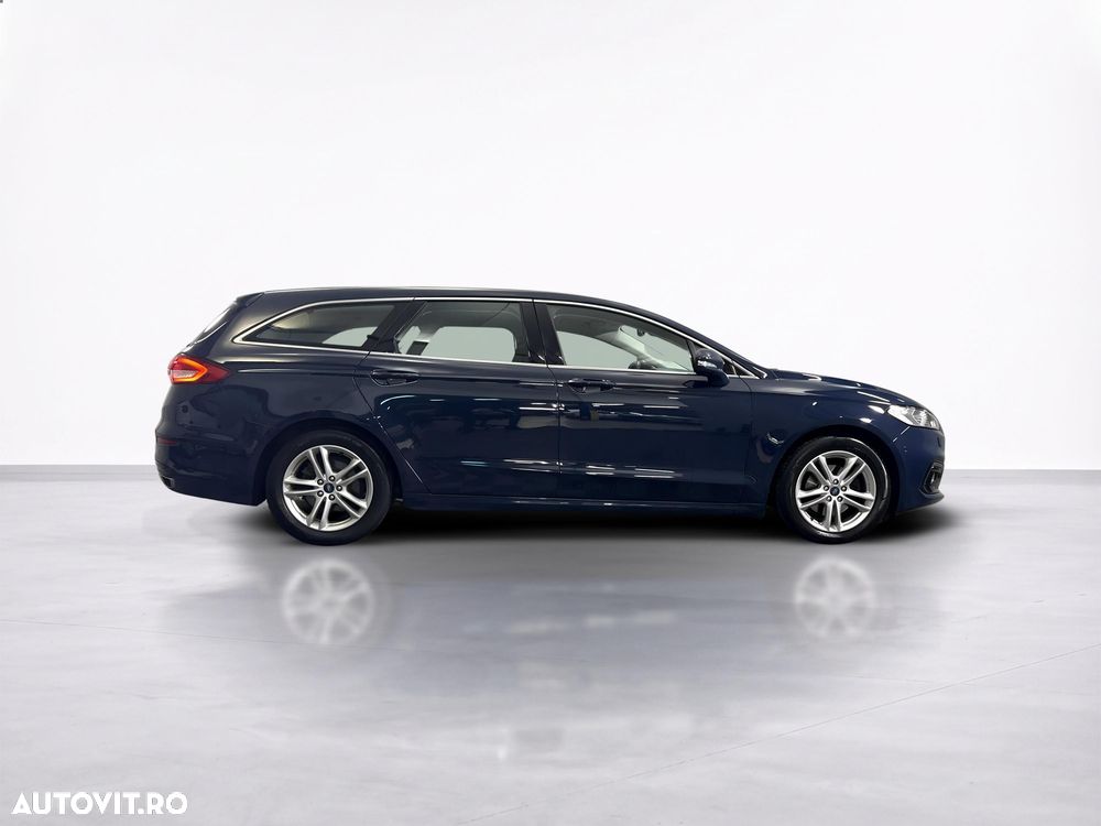 Ford Mondeo - 7