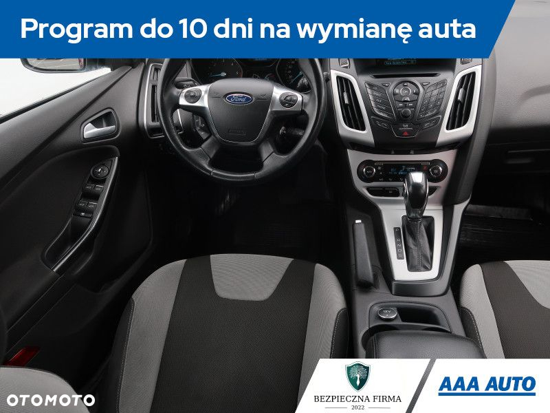 Ford Focus - 8