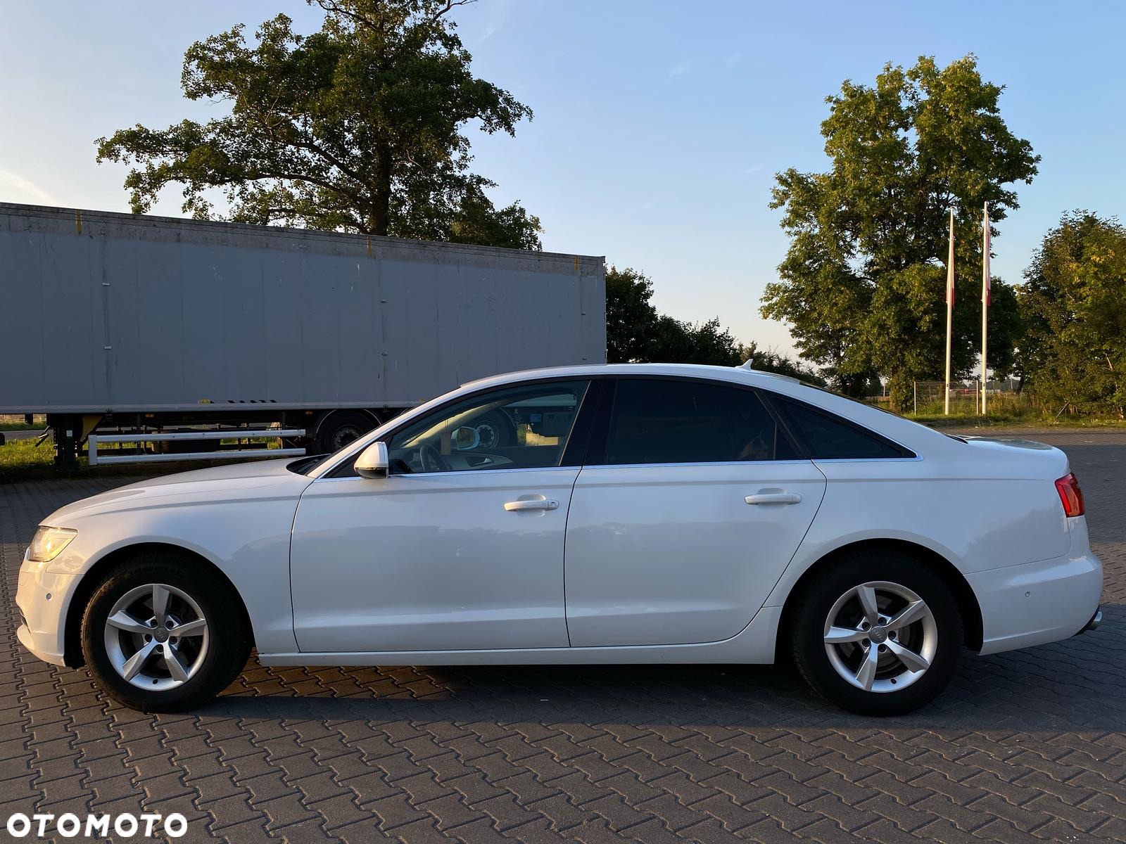 Audi A6 Limousine 2.0 TDI DPF multitronic - 10