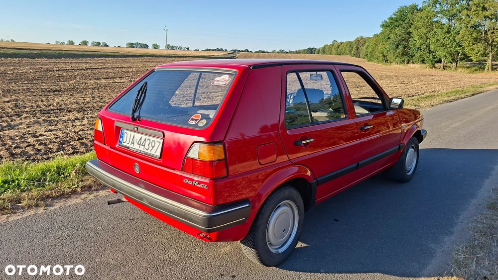 Volkswagen Golf 1.3 CL - 6