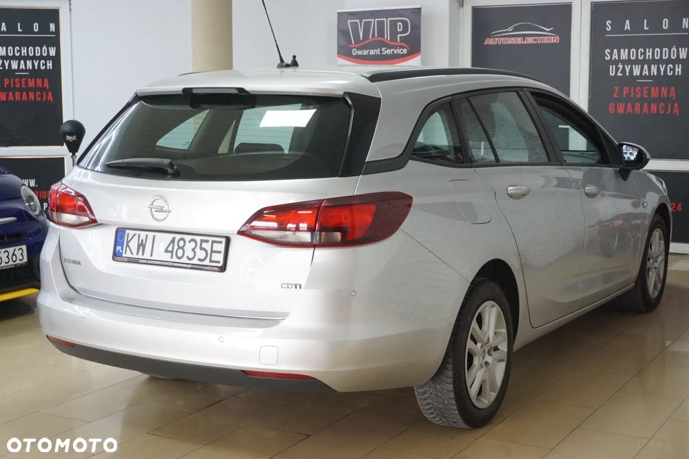 Opel Astra 1.6 CDTI Enjoy - 4