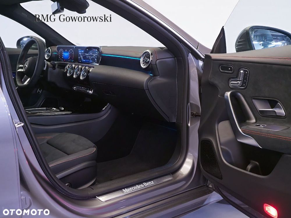 Mercedes-Benz CLA - 8