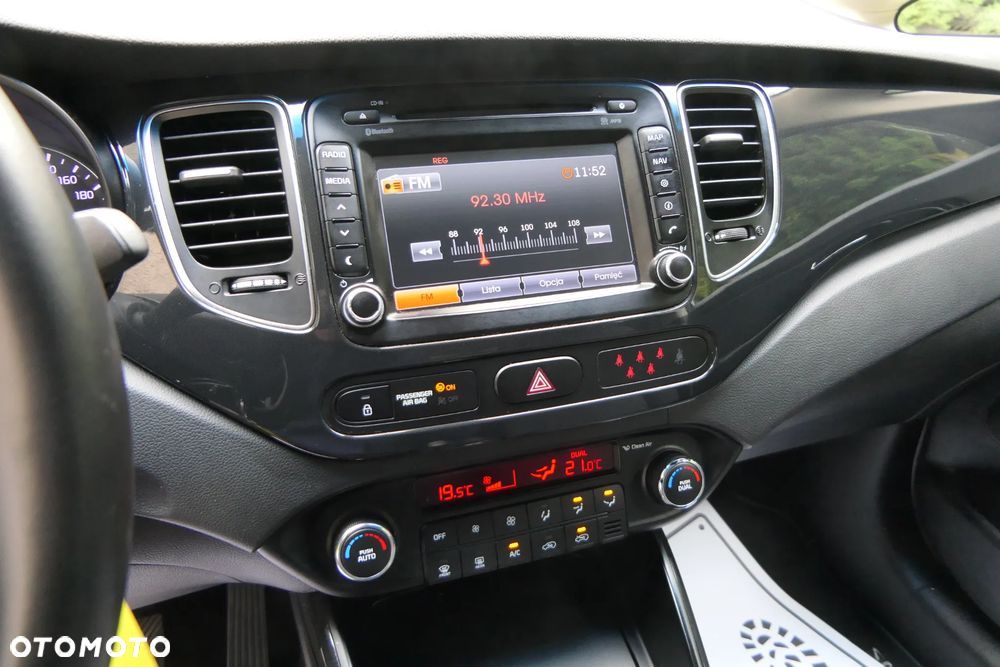 Kia Carens 1.6 GDI L 7os - 25