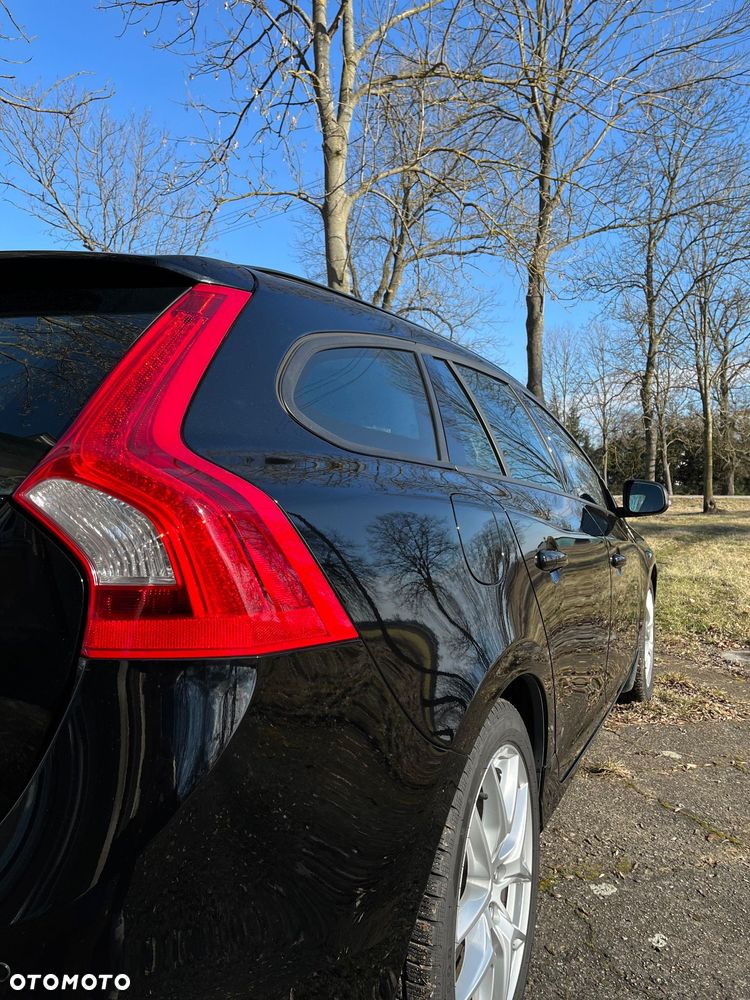 Volvo V60 D4 Geartronic - 8