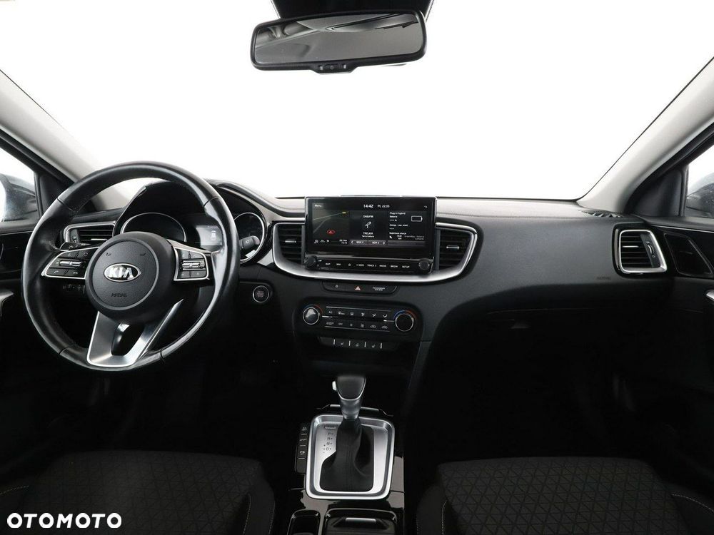 Kia Ceed 1.6 GDI DCT OPF Vision - 16