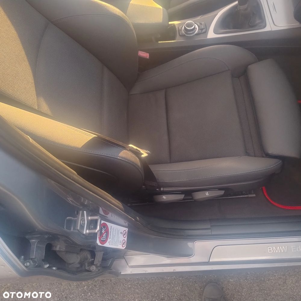 BMW Seria 1 118i Edition Sport - 26