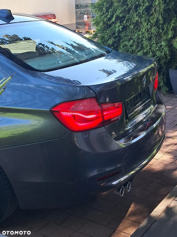 BMW Seria 3 320d Efficient Dynamics Luxury Line Purity - 28