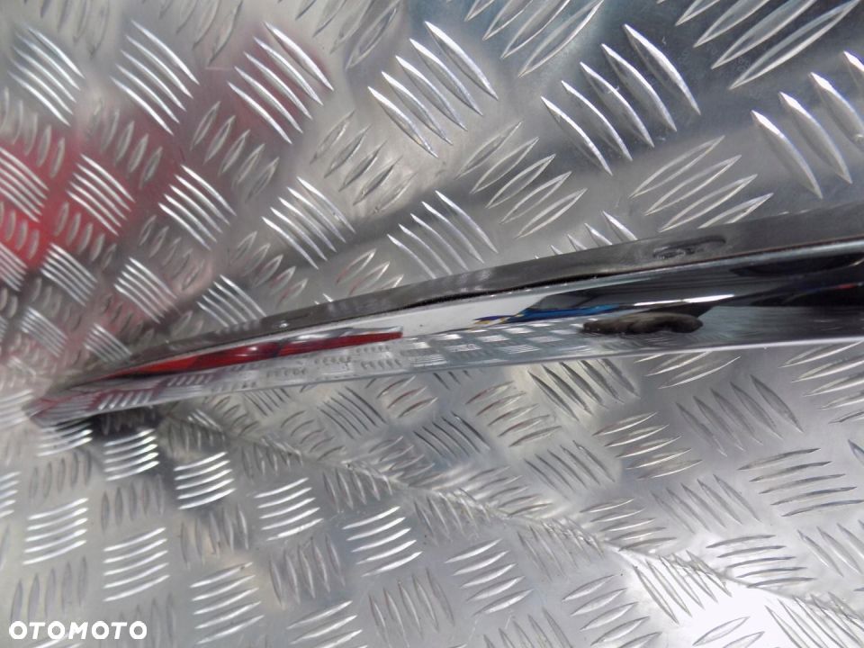 Tesla Model S LISTWA DRZWI PRAWA PRZÓD PRZEDNIA - 4