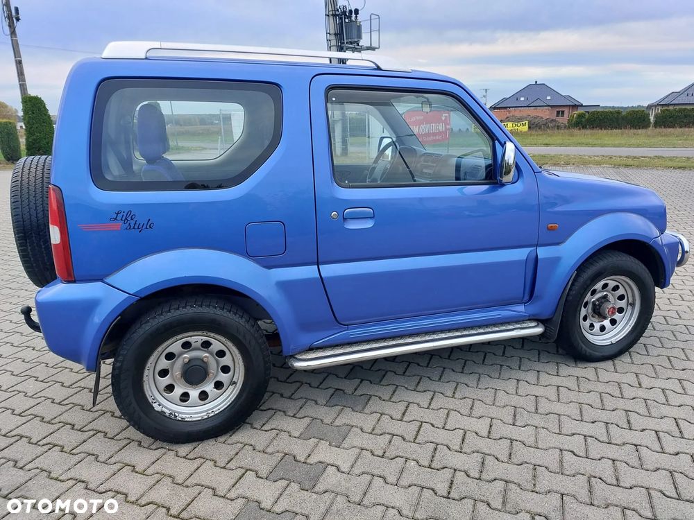 Suzuki Jimny - 11