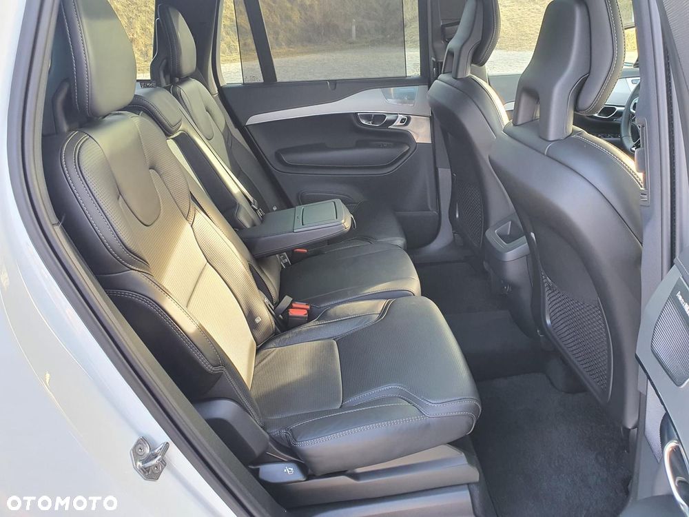 Volvo XC 90 - 19