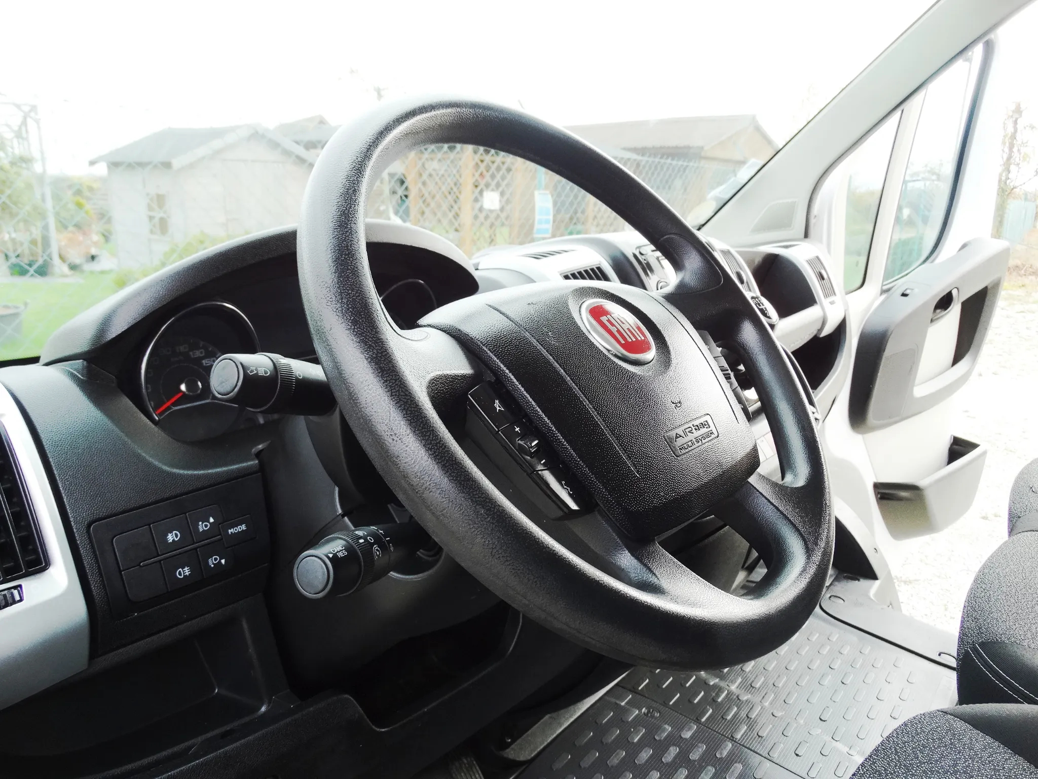 Fiat DUCATO 2.3 MultiJet 130 PS MODEL 2019 KONTENER WIDNA MOŻLIWY  KREDYT LEASING - 14