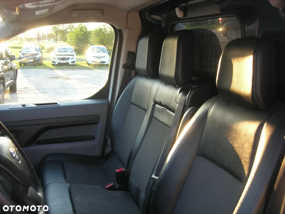 Toyota Proace - 13