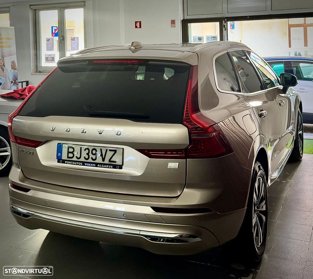 Volvo XC 60 2.0 T6 PHEV Black Edition - 7