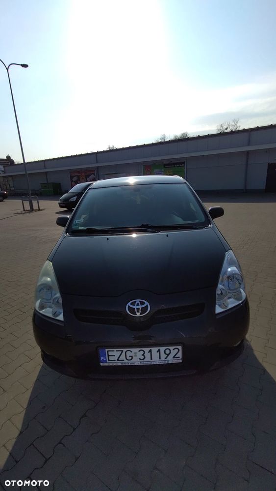 Toyota Corolla Verso - 15