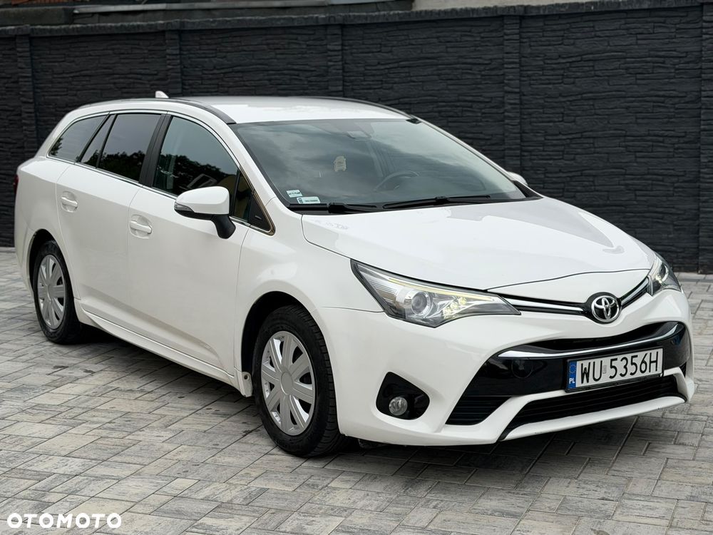 Toyota Avensis 1.8 Active - 4