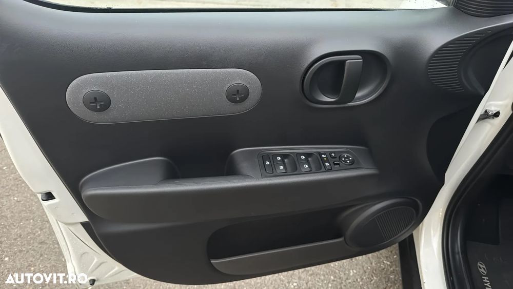 Hyundai Inster 49 kWh 115 CP Highway+ - 9