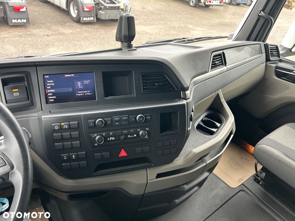 MAN TGX 18.470 BLS STANDARD mały przebieg - 9