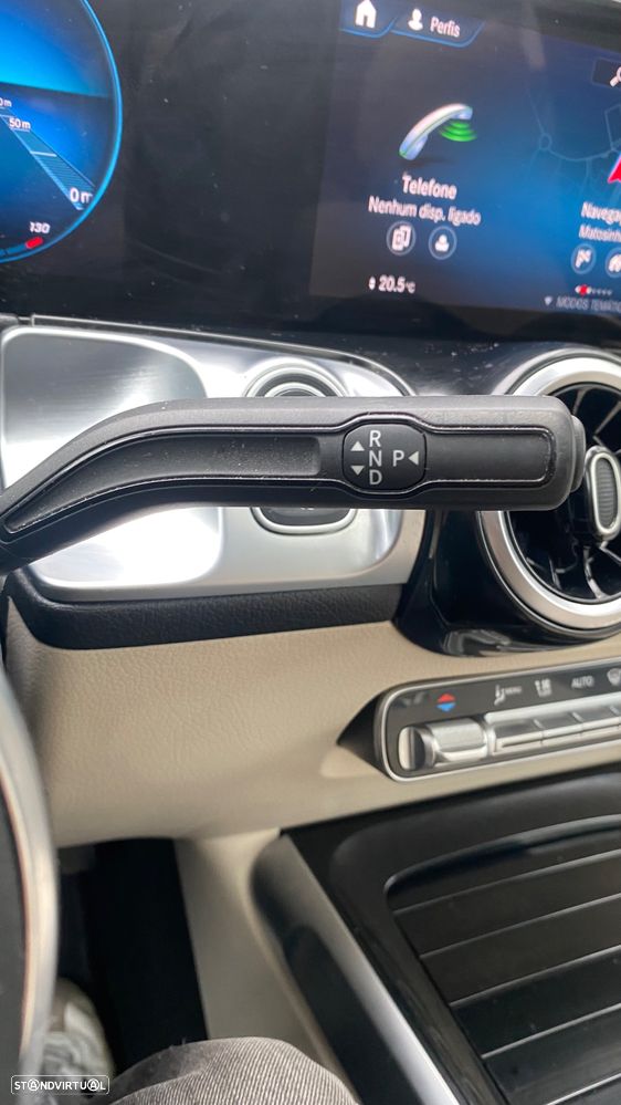 Mercedes-Benz GLB 200 d 8G-DCT Progressive - 32