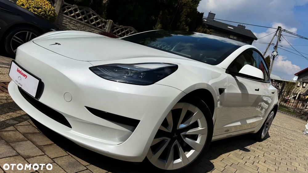 Tesla Model 3 Standard Reichweite Plus Hinterradantrieb - 1