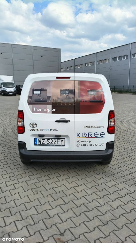 Toyota Proace City - 7
