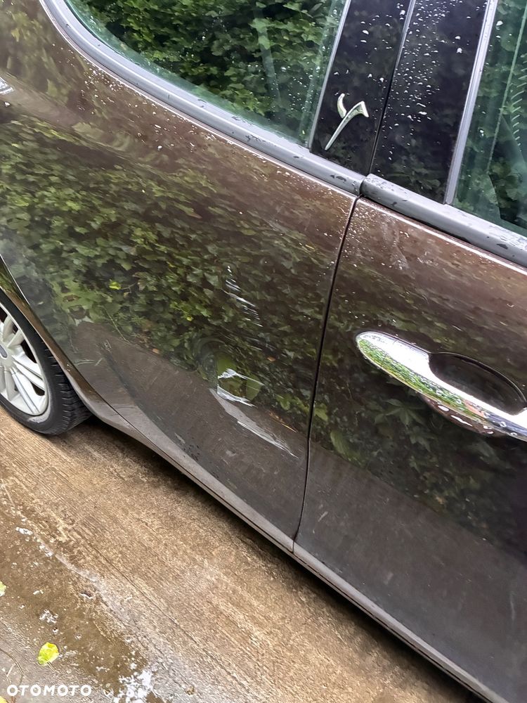 Lancia Ypsilon Y 0.9 TwinAir Turbo 8V Gold - 13