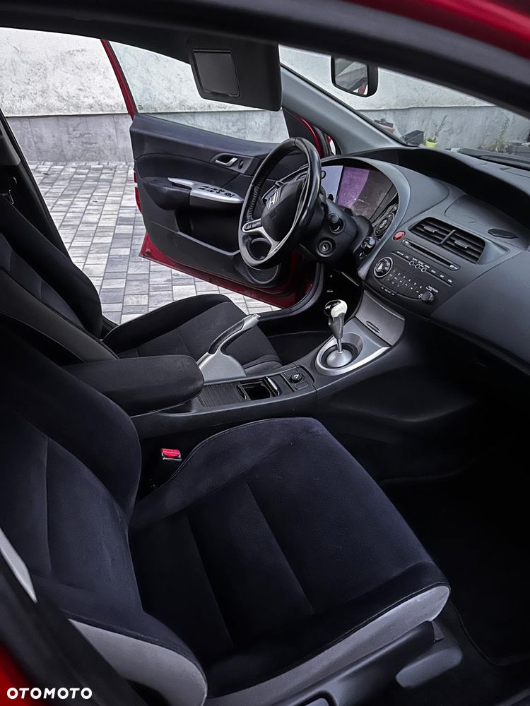 Honda Civic 1.8 Comfort - 12