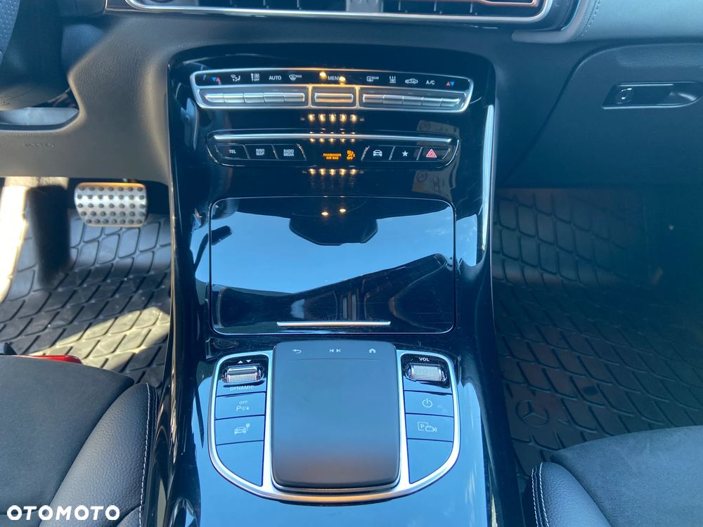 Mercedes-Benz EQC 400 4-Matic Sport - 13