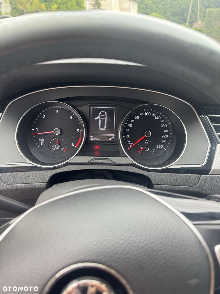 Volkswagen Passat - 7