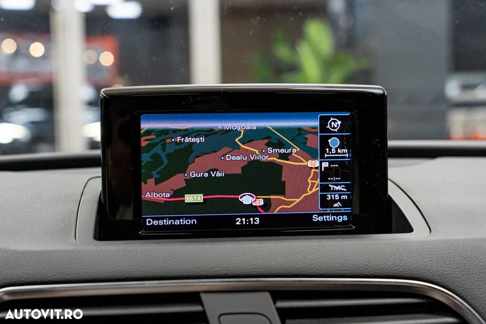 Audi Q3 2.0 TDI Quattro S tronic sport - 35