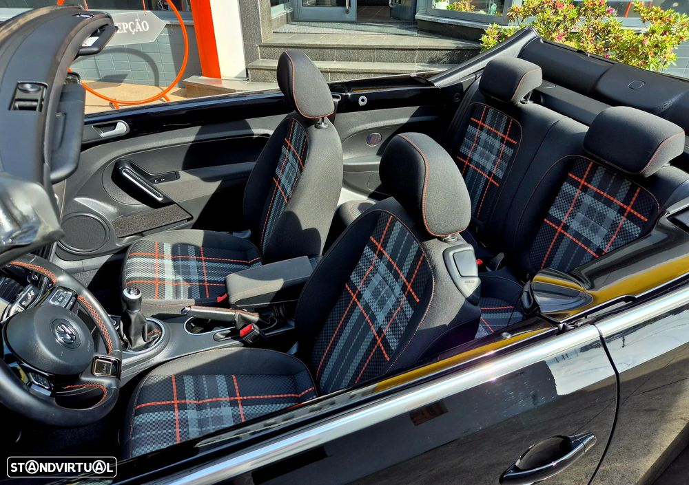 VW New Beetle Cabriolet 1.4 TSI BlueMotion Club - 28