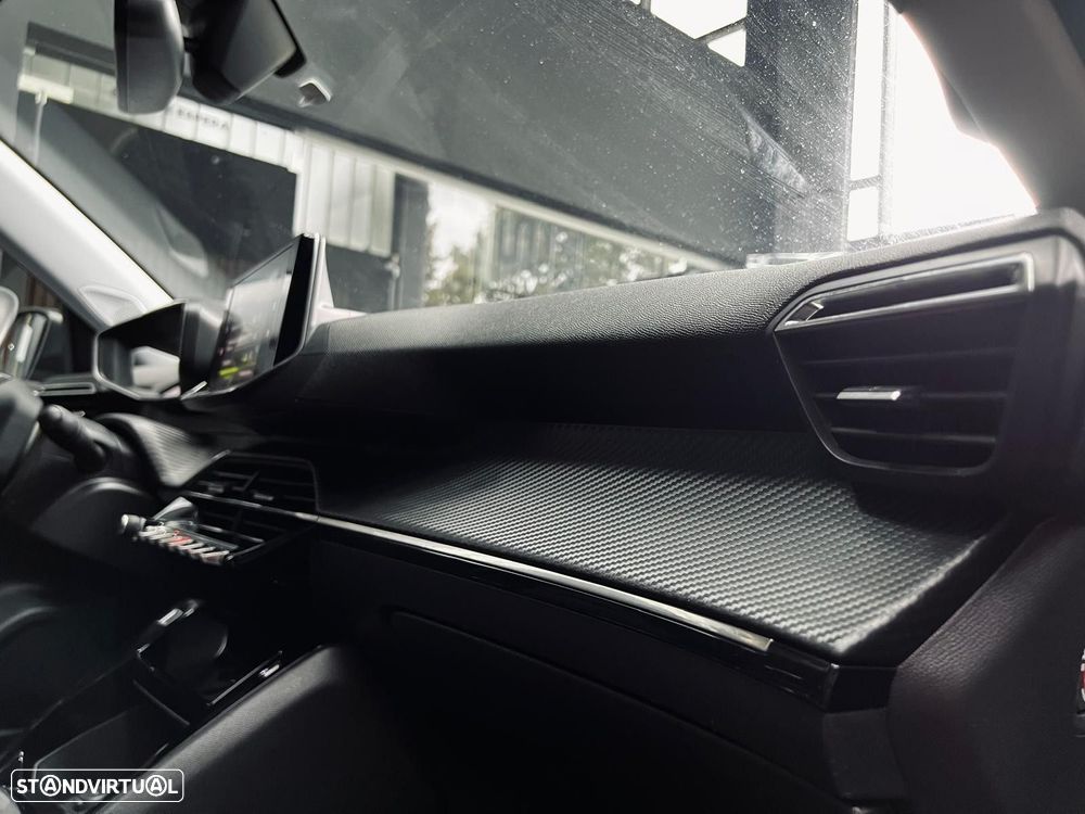 Peugeot 2008 1.5 BlueHDi Allure - 40