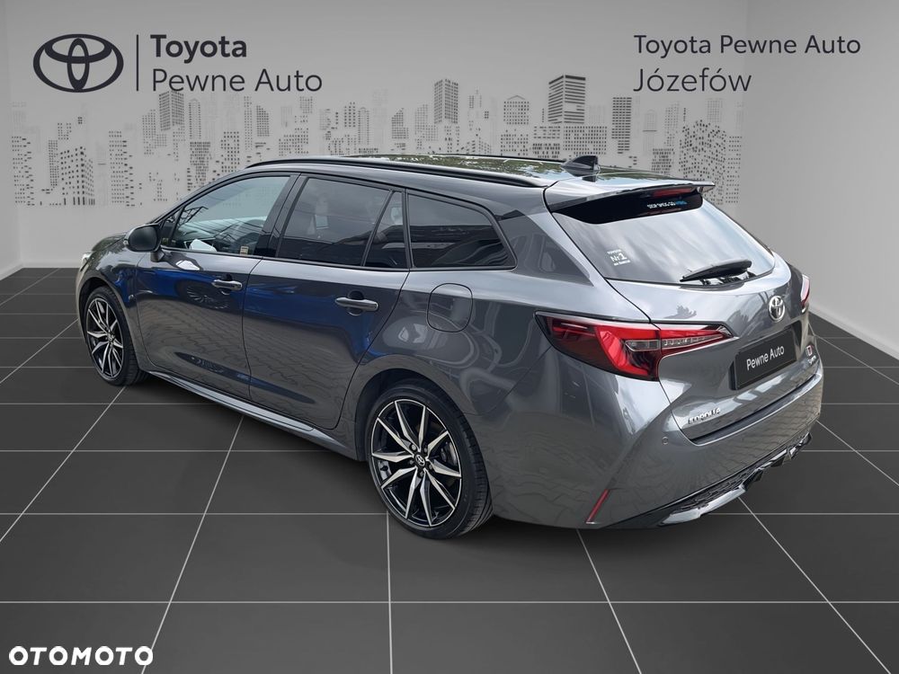 Toyota Corolla - 5