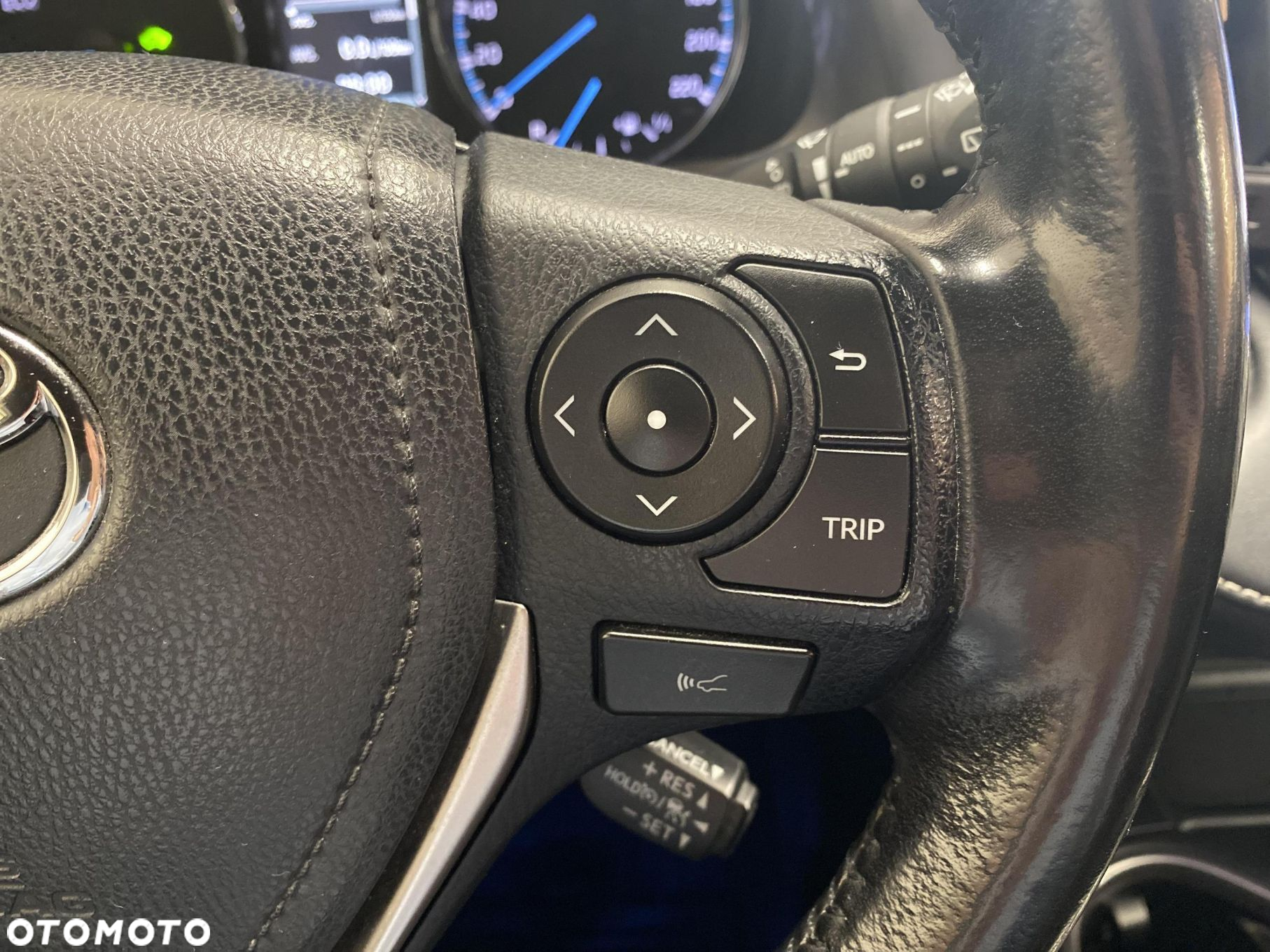 Toyota RAV4 Hybrid Premium 4x4 - 14
