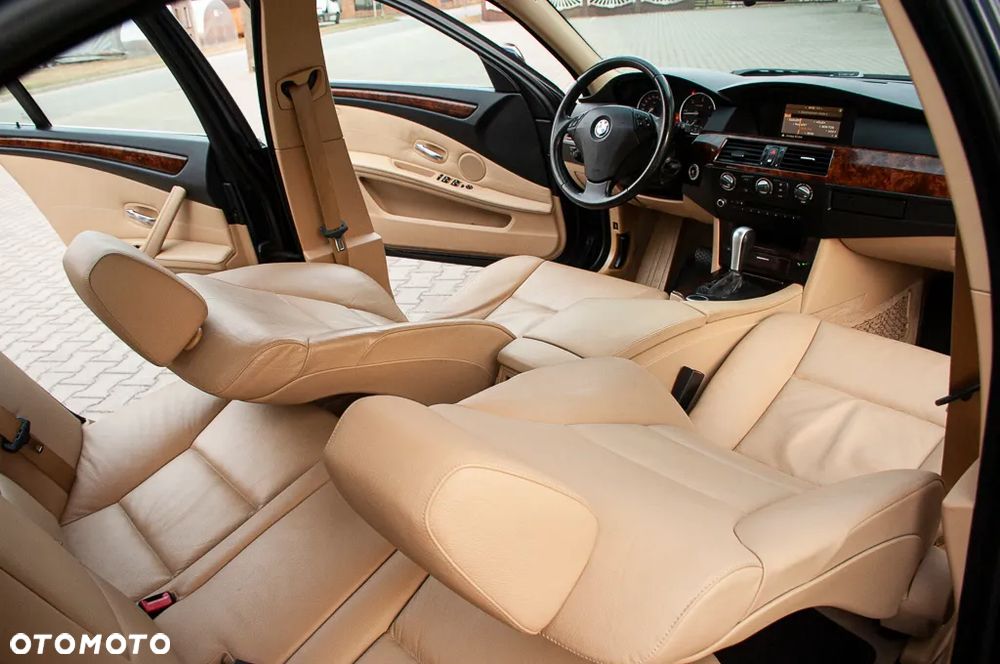 BMW Seria 5 - 11