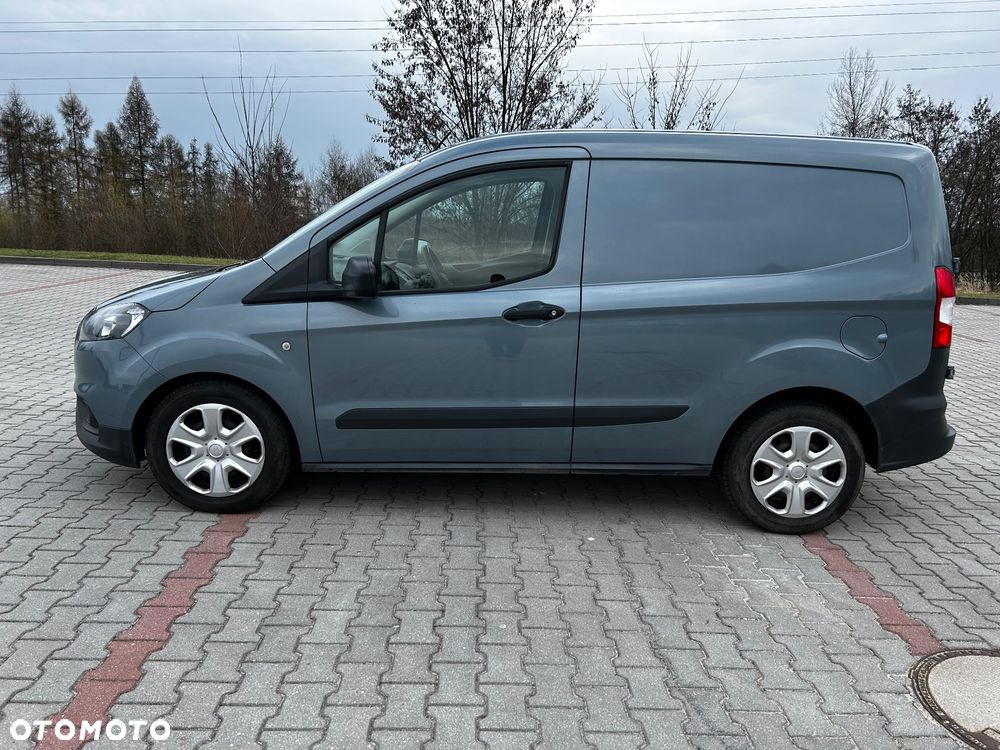Ford Transit Courier - 3