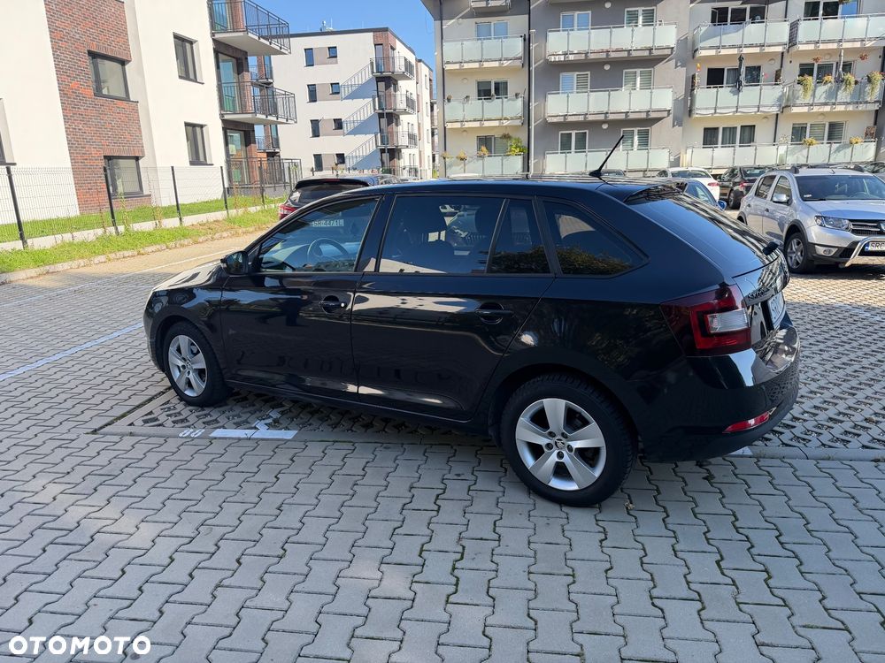 Skoda RAPID - 4