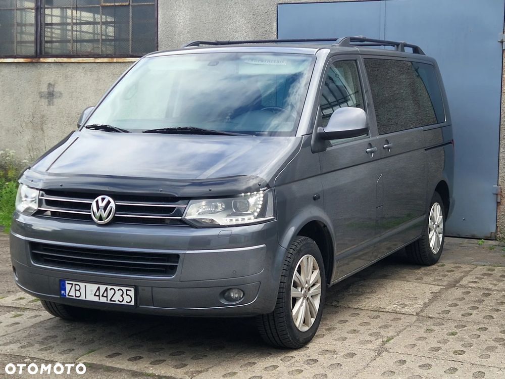 Volkswagen Multivan - 14