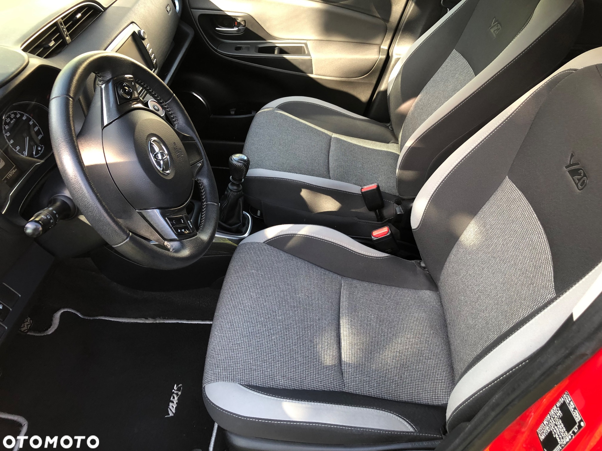 Toyota Yaris 1.5 Life - 18