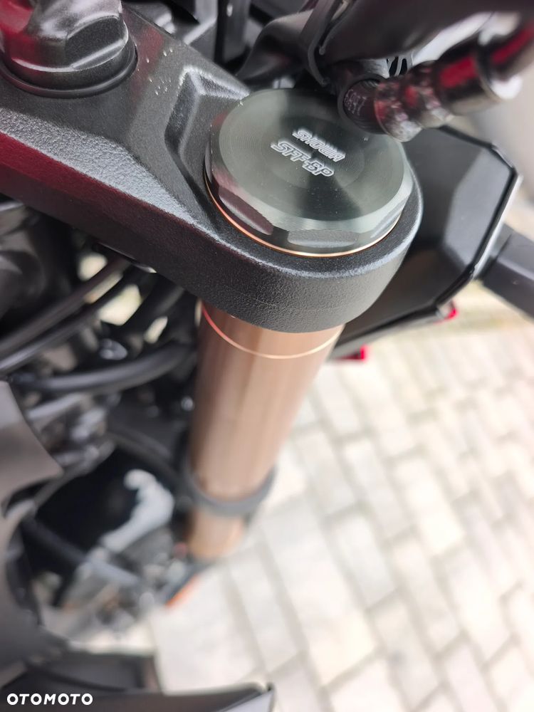 Honda CB - 17