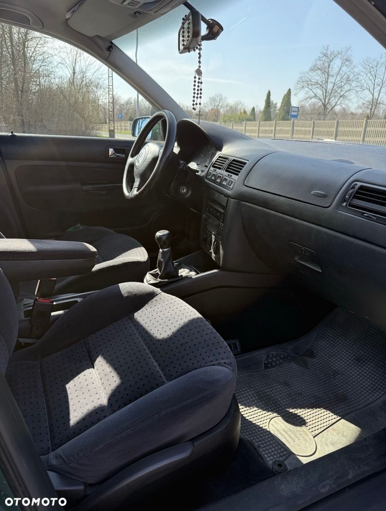 Volkswagen Bora 1.9 TDI - 6