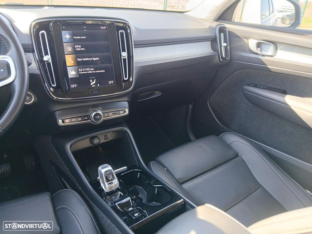 Volvo XC 40 T4 Recharge DKG Inscription - 32