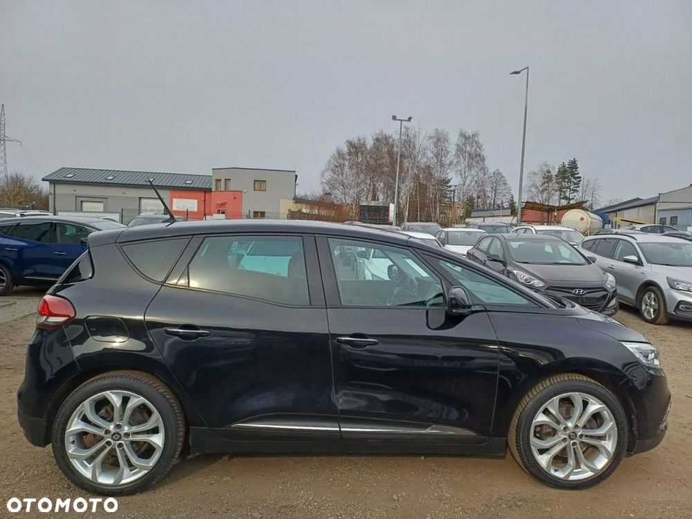 Renault Scenic - 8