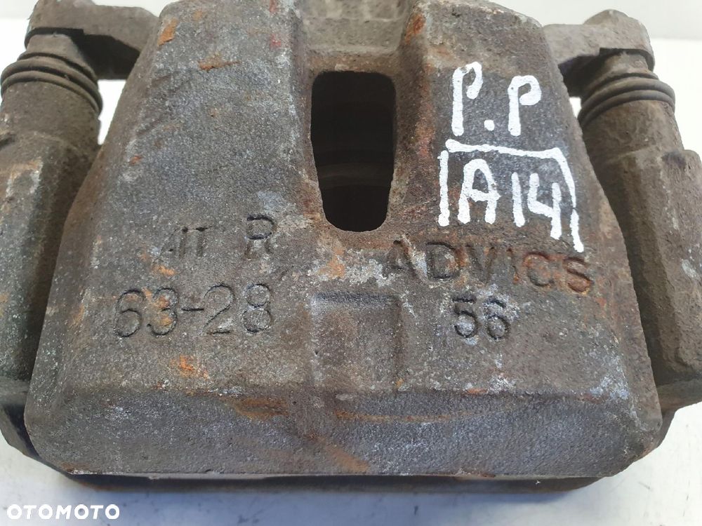 Toyota Rav4 III PRZEDNI ZACISK HAMULCOWY prawy przód kierowcy advics 63-28 - 12