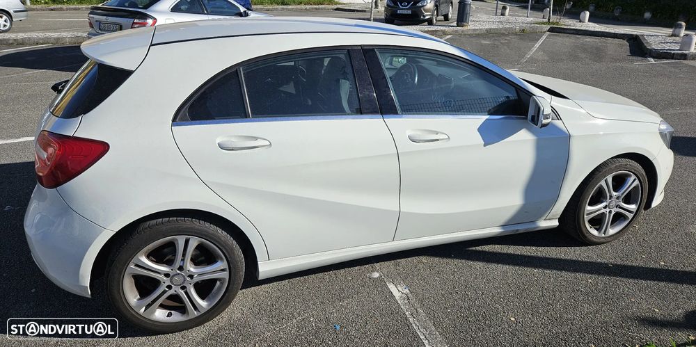 Mercedes-Benz A 180 CDI BE Edition Urban - 4