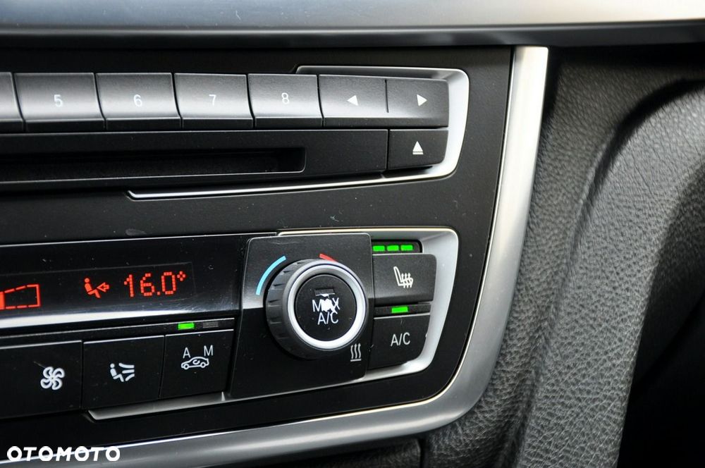 BMW Seria 3 - 33