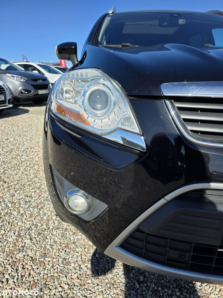 Ford Kuga 2.0 TDCi 2x4 Titanium - 2