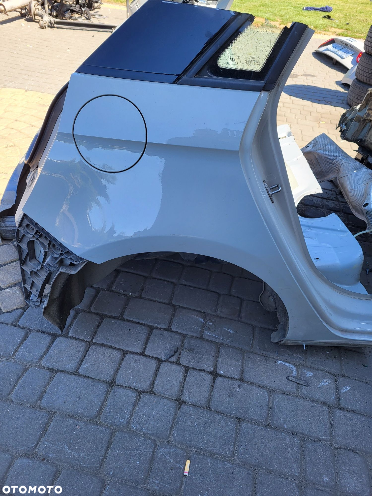 Ćwiartka tylny pas błotnik audi a1 z 2017r kompletny tył 5drzwi hb - 2