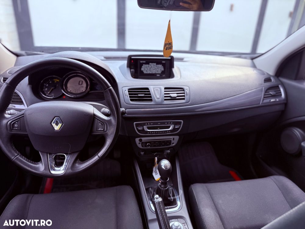 Renault Megane BLUE dCi Intens - 6